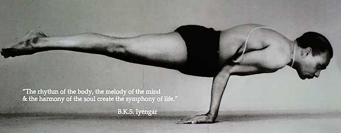 Mayurasana